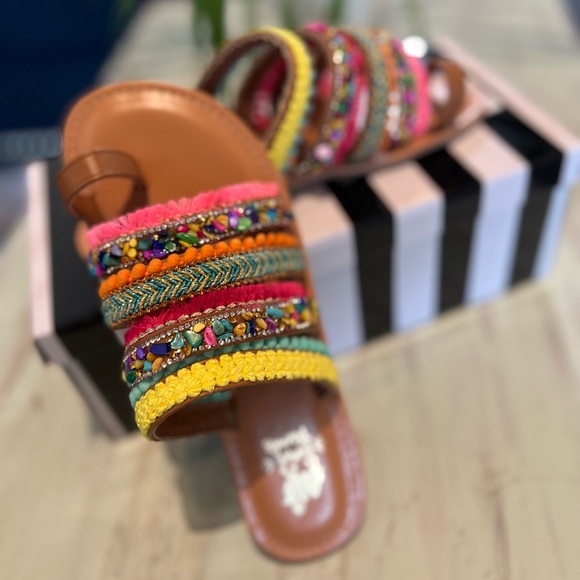 Neon Lively Boho Camel Threads Sandals ✨ - Picture 3 of 4